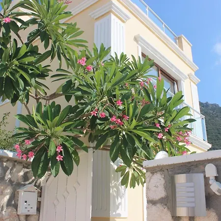 Villa Yakamoz *