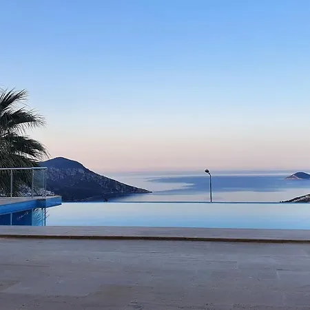 Villa Yakamoz