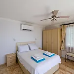 Yakamoz Kalkan